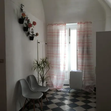 Medieval Terraced House In Vecchia Casa vacanze *